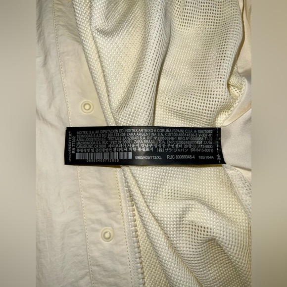 ZARA Technical Windbreaker - Picture 14 of 15